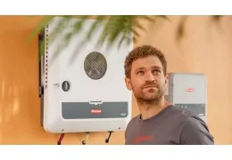 Puissance et efficacité : découvrez le FRONIUS PRIMO/SYMO GEN24 SC / PLUS